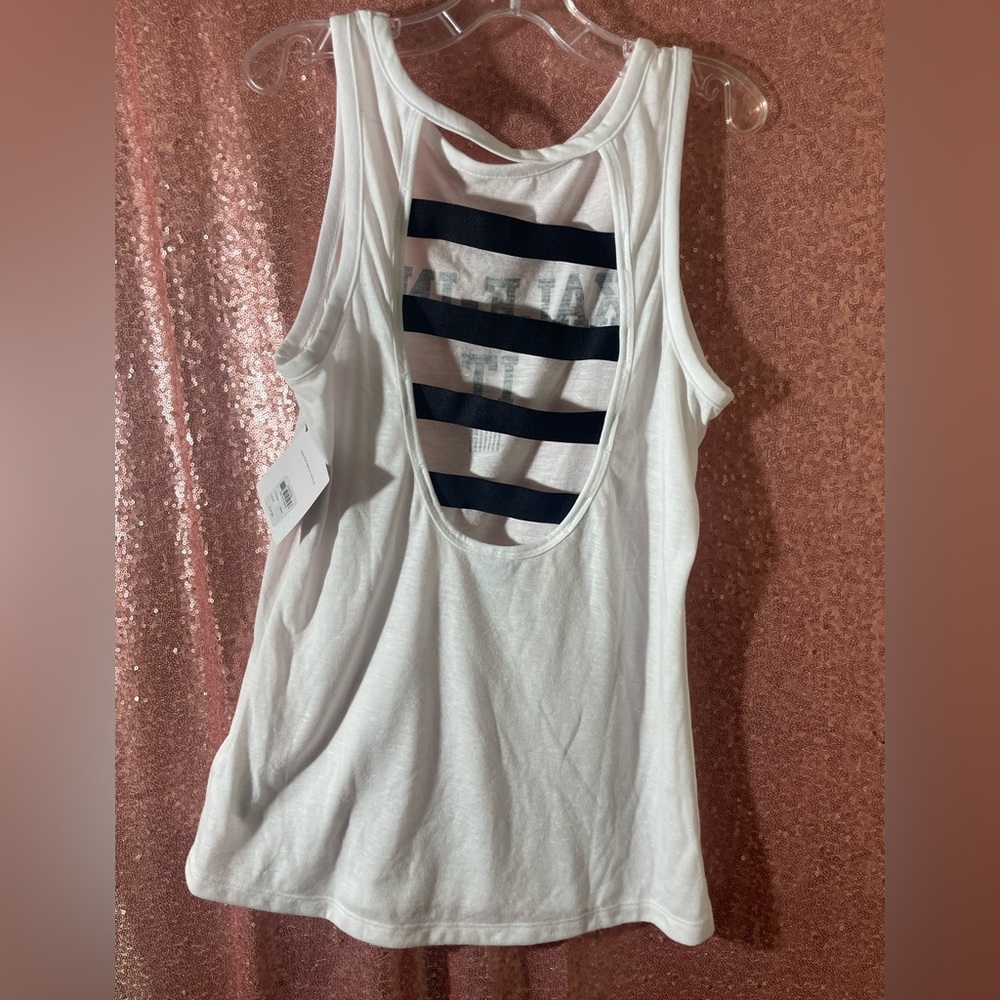Victoria secret sport tank top - Picture 3 of 5